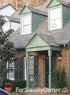 1st image of 147 Sloane Pl