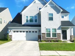 711 Redbud Ln, Summerville, SC 29486