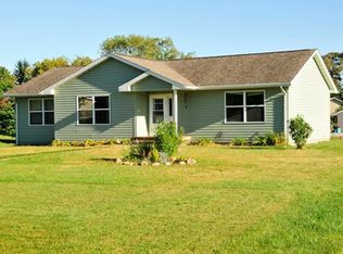 908 Dunn Ave W, Onamia, MN 56359