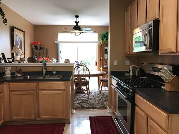 4th image of 515 Heritage Ct #515