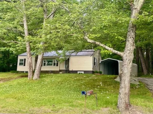 1623 Hooksett Road, Hooksett, NH 03106