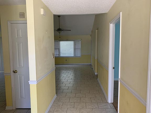 2nd image of 84 Dogwood Ave
