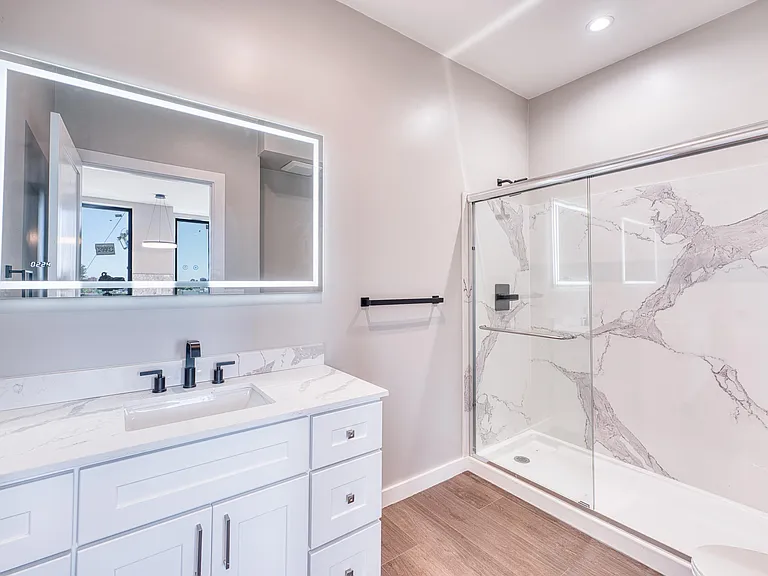 4202 Telegraph Ave #301 — Photo 15
