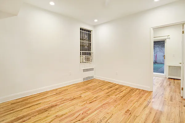 Rented by Creed Realty Group | media 1