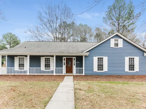 9616 Kent Village Dr, Charlotte, NC 28269