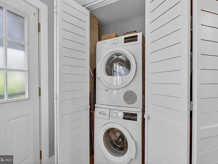 1836 Independence Ave SE #3 — Photo 19