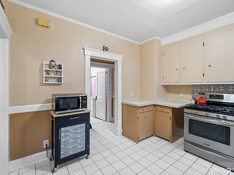 1857 State St #1 — Photo 10
