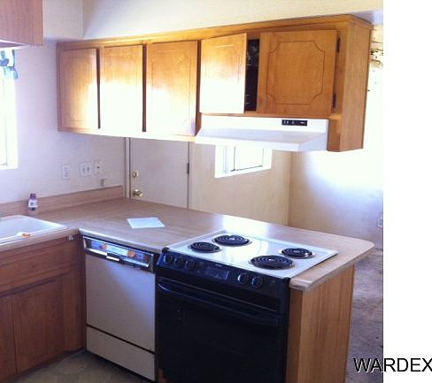 1st image of 2727 Karen Ave