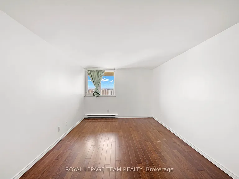 1500 Riverside Dr #2408 — Photo 19
