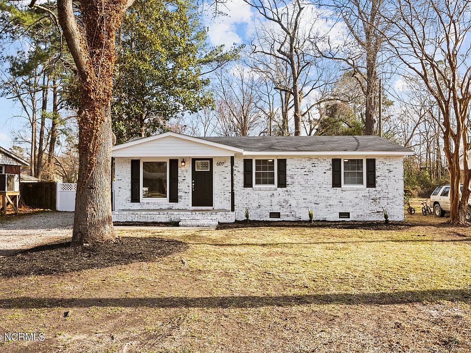 1st image of 607 National Court Dr