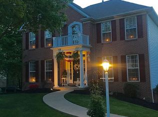 2015 Buckingham Dr, Mars, PA 16046
