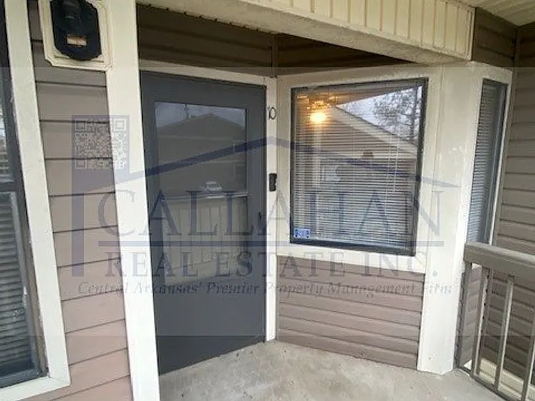 8 Towne Park Ct #10 — Photo 7