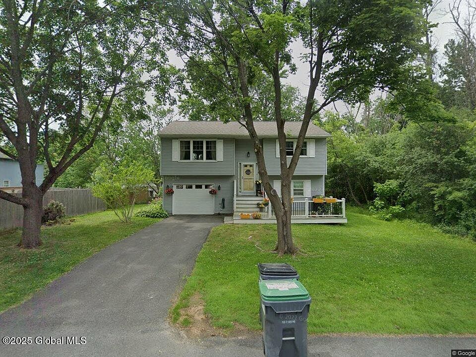 2nd image of 6 York Place