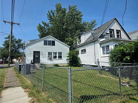 2nd image of 2 Dorris Ave