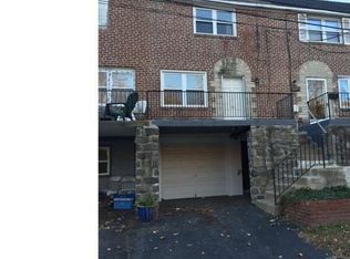 6627 Church Ln, Upper Darby, PA