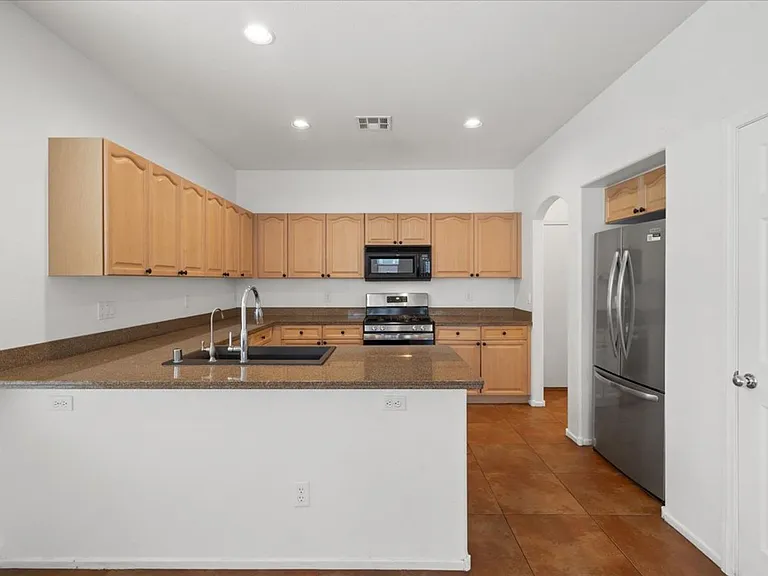 9012 Rendon St — Photo 8