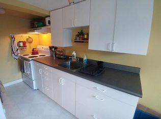 333 Wilson St, Victoria, BC V9A3G4