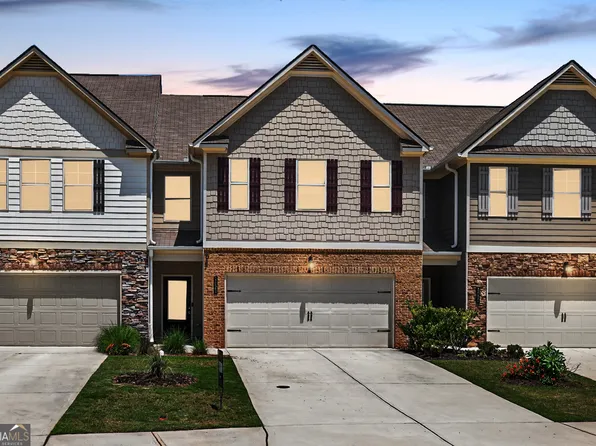 3623 Canyon Springs Dr, Oakwood, GA 30566