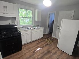 75 N 15th St
