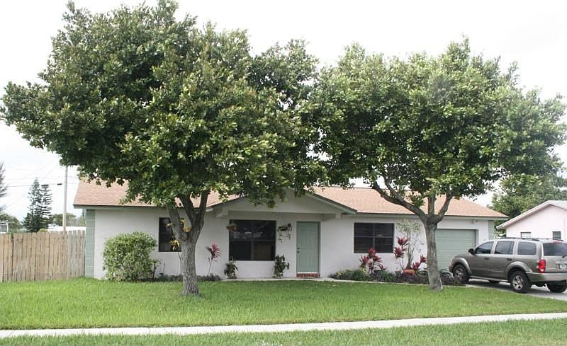 1st image of 4131 SW 55th Ave