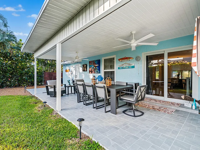 9165 SE Yacht Club Cir — Photo 25