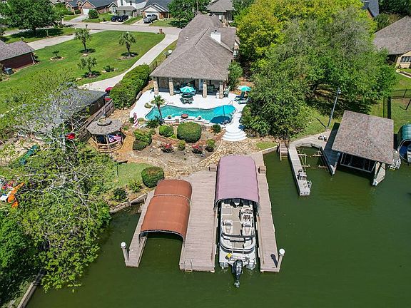 2nd image of 17383 Harbor Dr