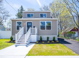 19 Cleveland Ave, Parlin, NJ 08859