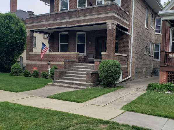 (undisclosed Address), Oak Park, IL 60304