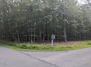 1 Highridge & Glenbrook Dr, Dingmans Ferry, PA 18328