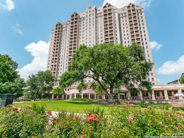1 Towers Park Ln #1202, San Antonio, TX 78209