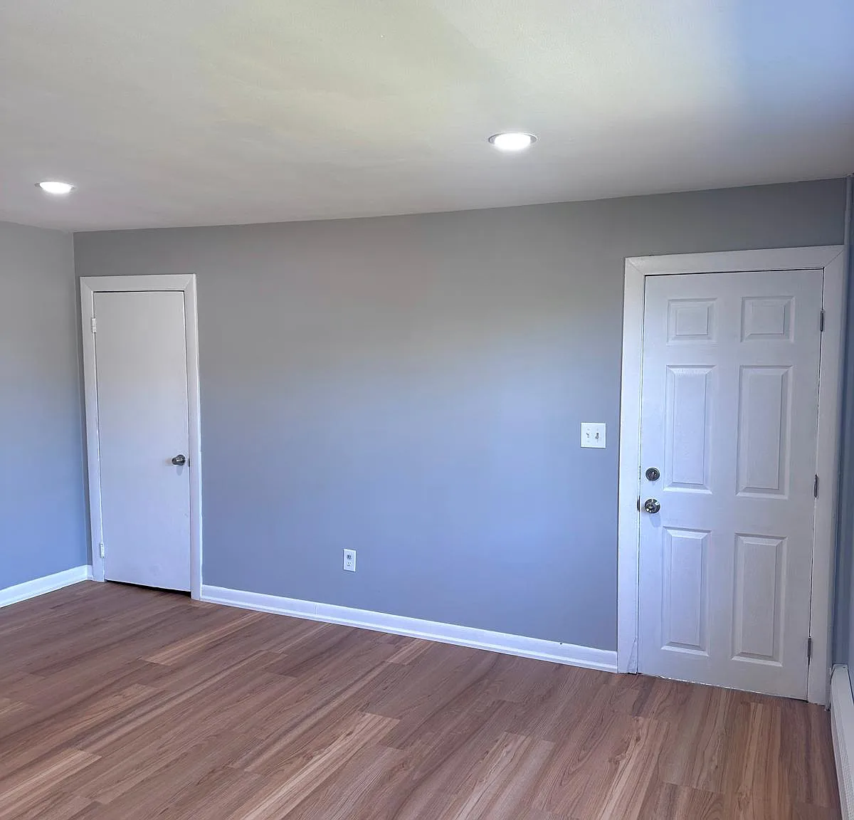 429 Mechanic St — Photo 1