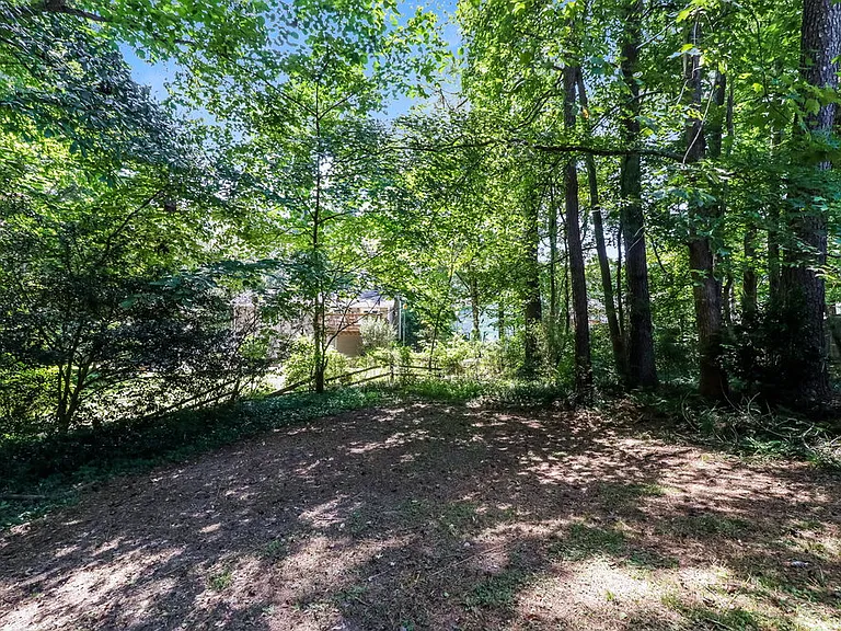 3684 Linwood Way — Photo 16