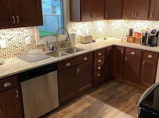 3336 Library Ln, Minneapolis, MN 55426