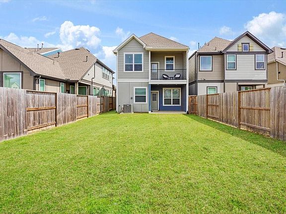 2nd image of 10050 Nectar Path