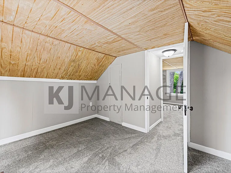 405 W Garfield Ave — Photo 10
