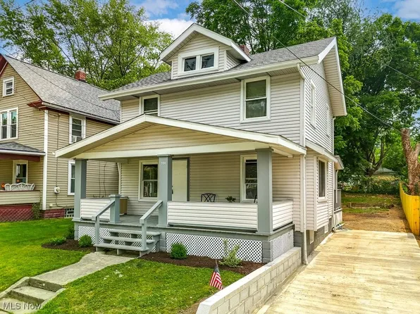 991 Sawyer Ave, Akron, OH 44310