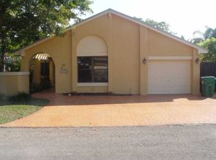 4345 SW 148 Avenue Ct, Miami, FL 33185