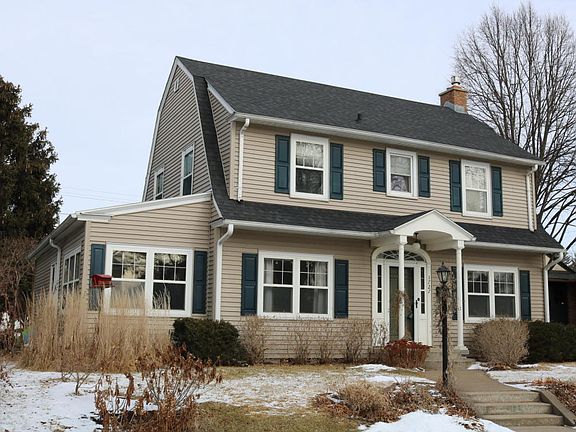 2nd image of 1727 Cameron Ave