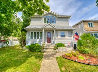 103 Adams Ave, Staten Island, NY 10306