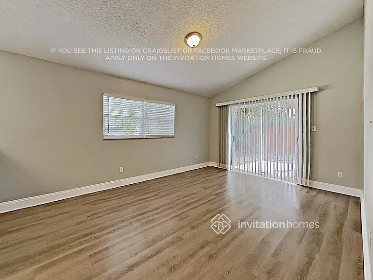 13204 Wild Duck Ct — Photo 6