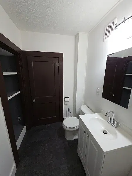 1 bed, $1,400 — Photo 2
