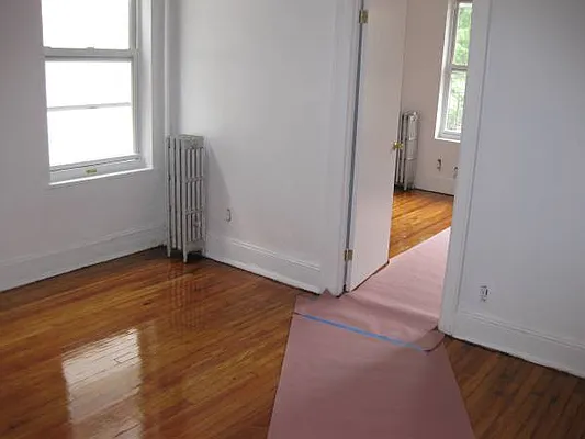 Rented by Winzone Realty Inc | media 1