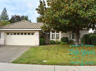 5637 Lantern Grove Ln, Roseville, CA 95747