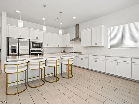 4th image of 10205 Tumbaga St