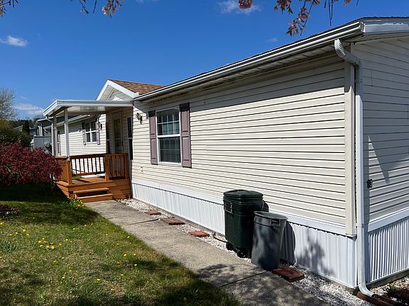 Exterior Image-1-Skyline 63P Highland Estates