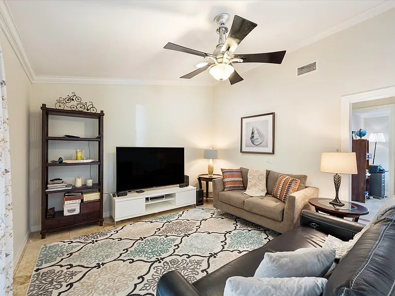 13889 Geranium Pl — Photo 14
