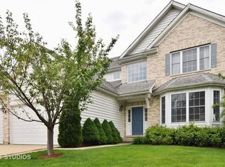 1043 W Glencoe Rd, Palatine, IL 60067