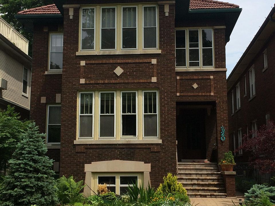 1st image of 320 S Oak Park Ave APT 1