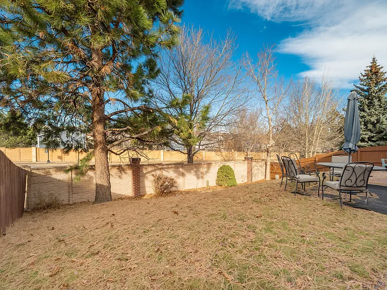 6244 Gemfield Dr — Photo 47