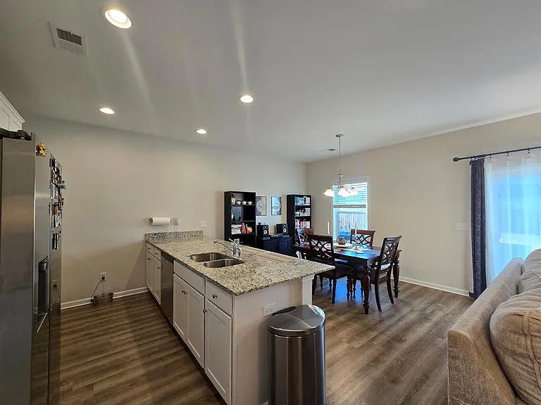 1762 Snead Dr — Photo 7